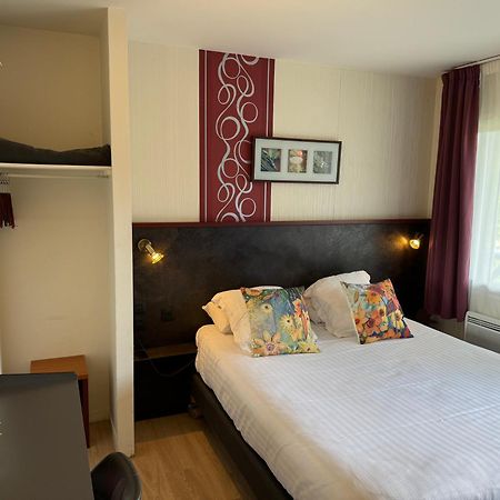 Hotel Capricorne Вандом Экстерьер фото